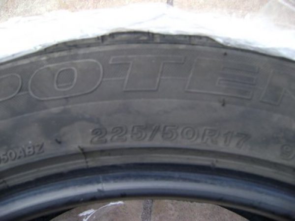 2 gomas bridgestone 225-50-17