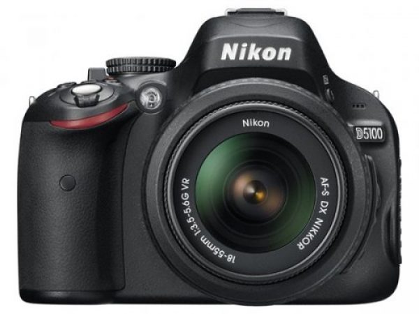 CAMARA NIKON D5100 KIT 18/55