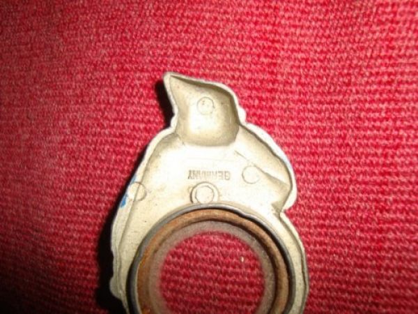Antiguo Sacapuntas con lupa