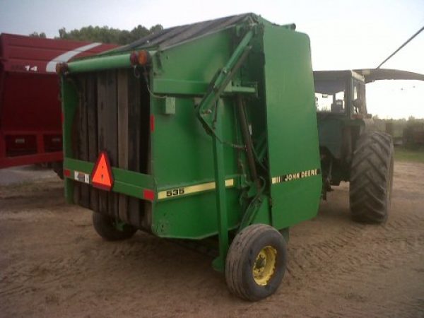 ROTOENFARDADORA JOHN DEERE 535