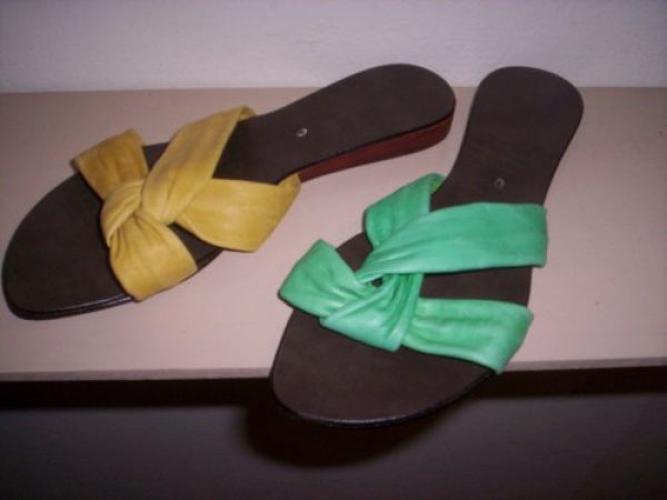 COMODAS SANDALIAS DE CUERO