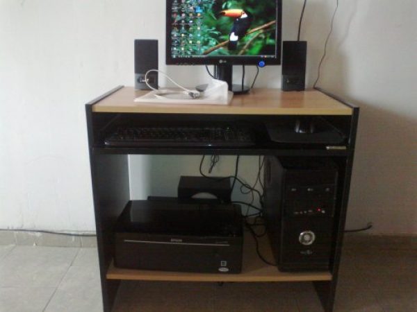 Mesa De Computadora 