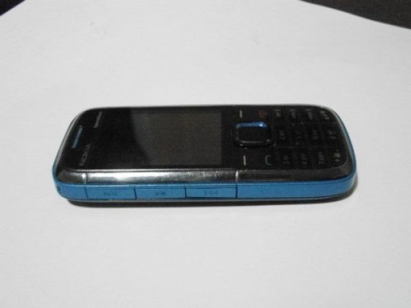 Nokia 5130 + Memoria 1 GB + Accesorios 