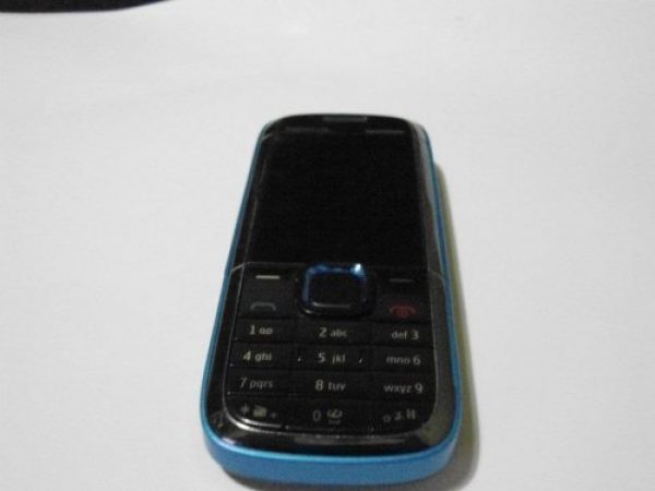 Nokia 5130 + Memoria 1 GB + Accesorios 