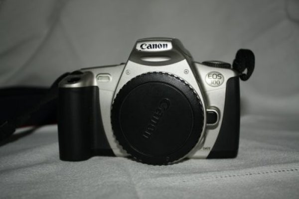  CUERPO CANON EOS 300 