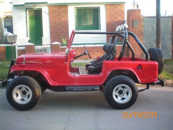 jeep carrocer&iacute;a de fibra con 2.21