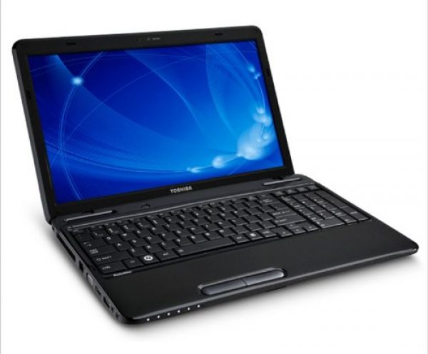 NOTEBOOK TOSHIBA I3 - 4GB - 640HD - 15.6