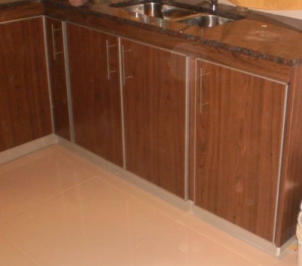 Mueble cocina bajo mesada color/aluminio
