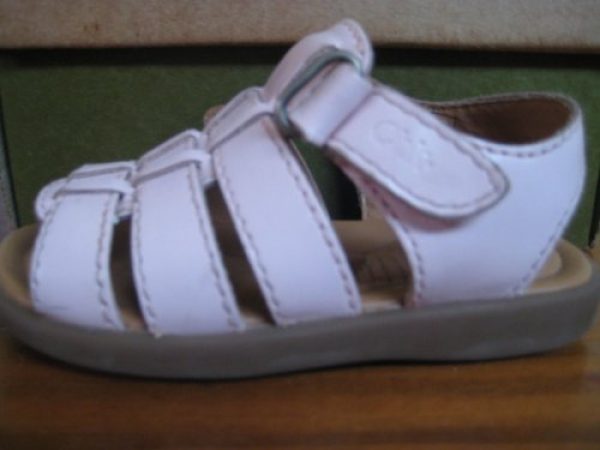 SANDALIAS DE CUERO marca CHEEKY