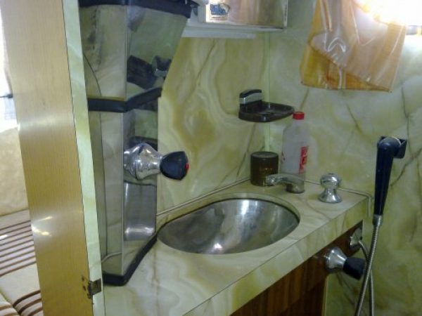 Motorhome f 100