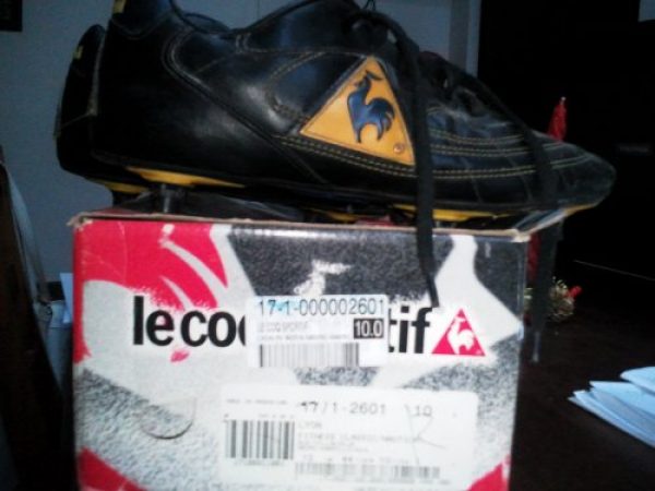 BOTINES CON TAPONES LE COQ SPORTIF