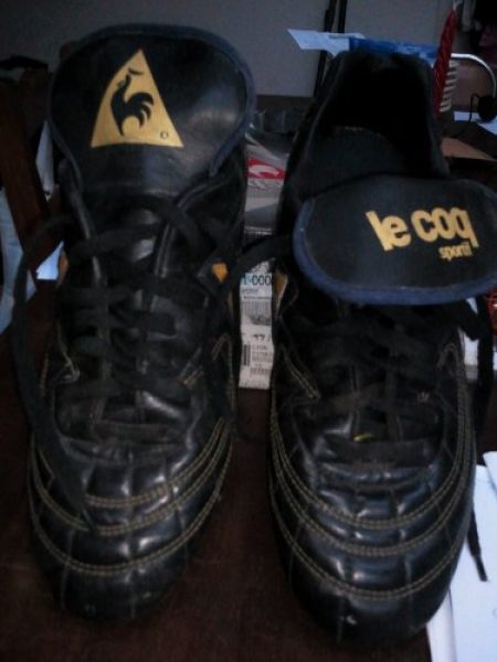 BOTINES CON TAPONES LE COQ SPORTIF