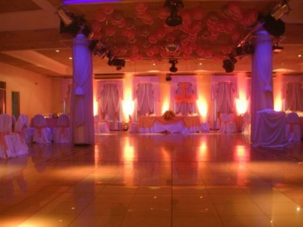 ARREGLOS FLORALES / DECORACION EVENTOS