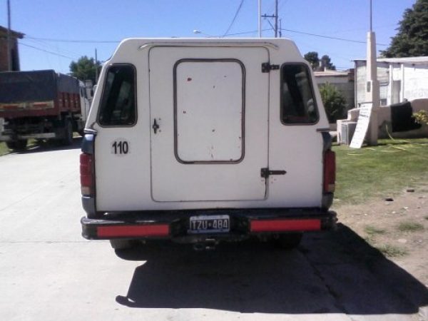 Ford F-100