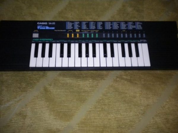 Organo "CASIO"SA-20