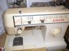 Maquina de coser"Singer".Hace todo.