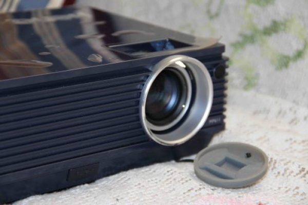 PROYECTOR BENQ MP611