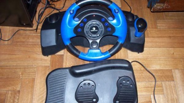 volante y pedalera eurocase