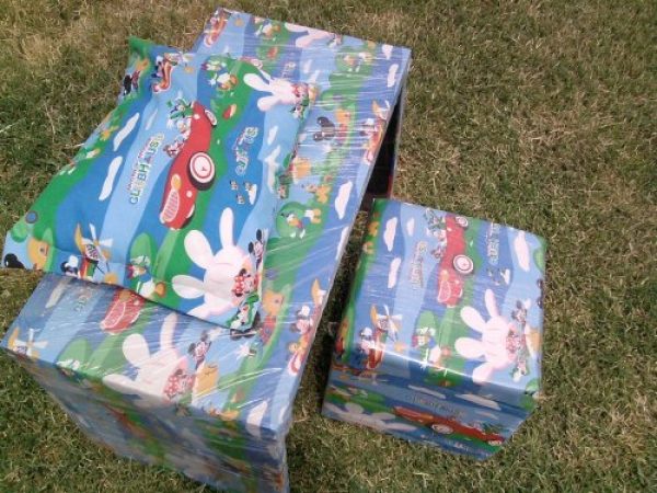 CUBO Y MESA INFANTIL