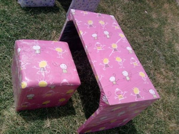 CUBO Y MESA INFANTIL