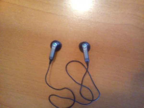 auriculares sony ericsson w380