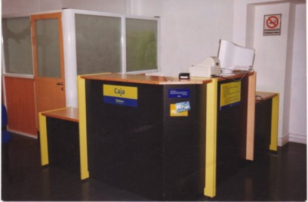 Estructura Divisoria de Aluminio Macizo