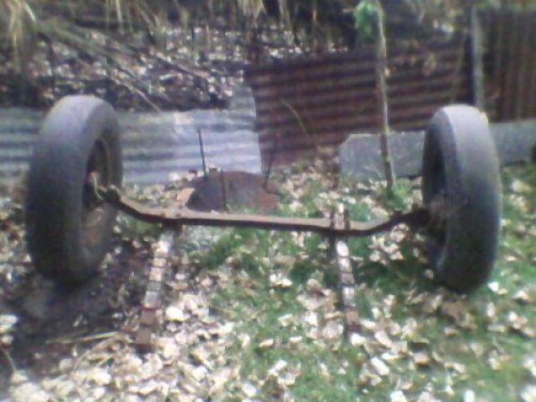 vendo eje con ruedas para carro