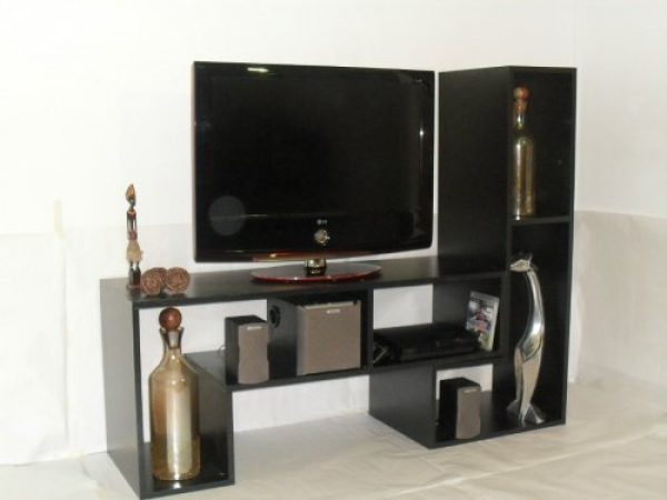 MESA PARA TV/LCD EN MODULOS 