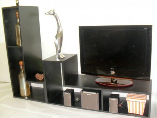MESA PARA TV/LCD EN MODULOS 