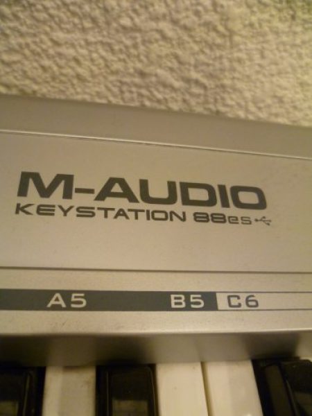 Controlador M-Audio Keystation 88ES