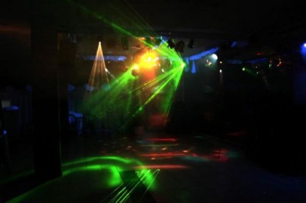 FRIAS DJ TEAM!! sonido e iluminaci�n 