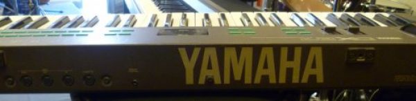 Yamaha DX-27 