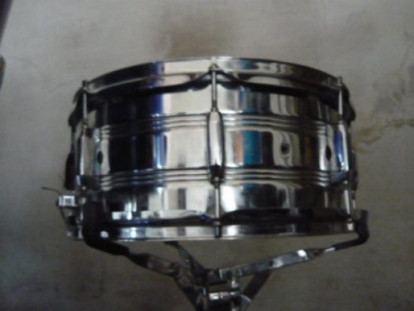 VENDO BATERIA SUPREME d.r.u.m.s