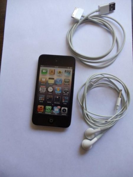 iPod 8Gb 4ta Generacion...COMO NUEVO!!