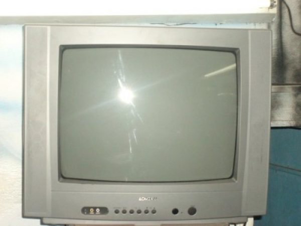 Vendo TV. Admiral 20� pulgadas en Lan&uacute;s
