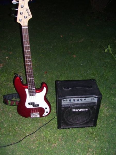 Bajo + amplificador excelente estado