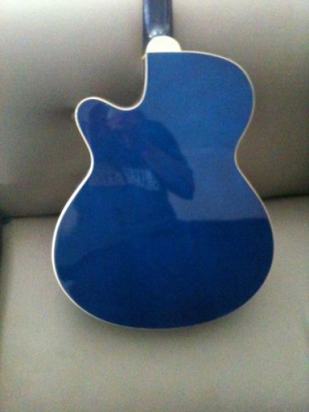 Guitarra Accord electroacustica