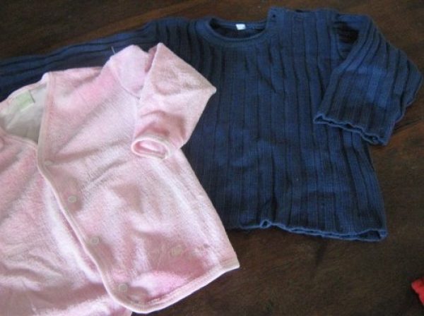 LOTE DE SWETERS DE NENA