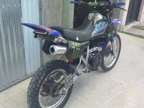 Vendo Kawasaki KLR 250 Mod 92