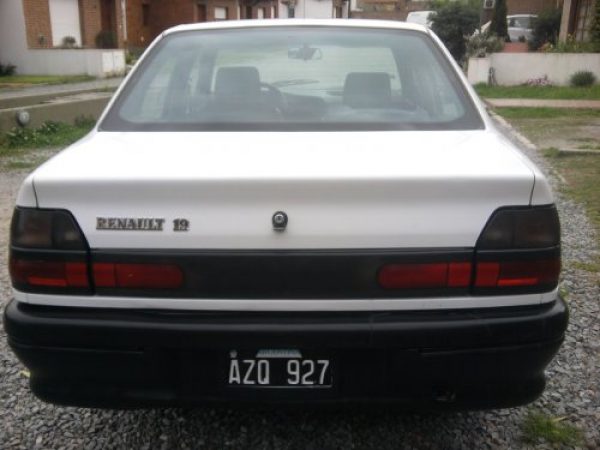 Renault 19