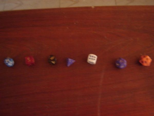 Dados de varias caras