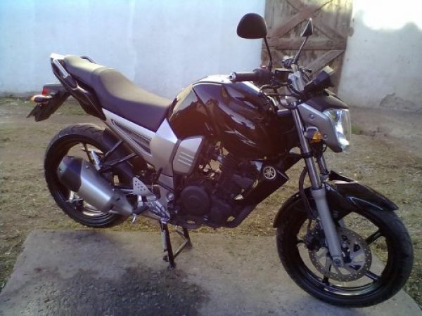 yamaha fz16