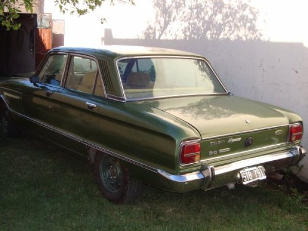 Ford Falcon