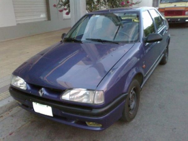 Renault 19