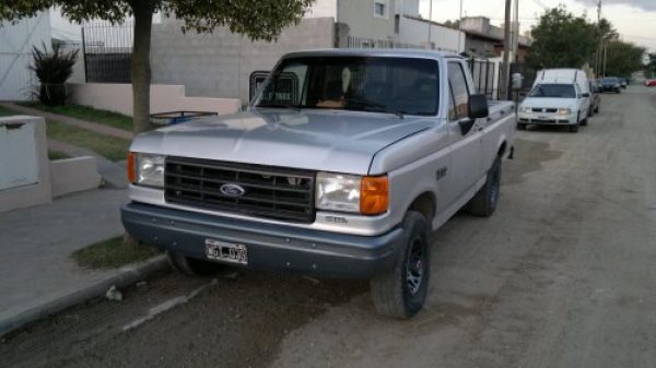 Ford F-100