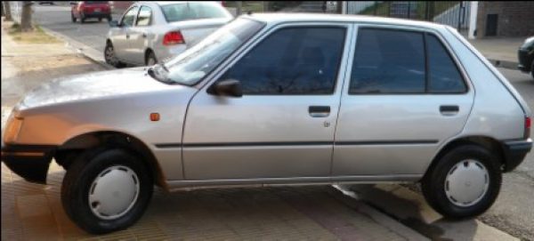 Peugeot 205