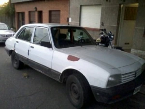 Peugeot 504