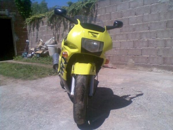 Honda CBR 600 F2