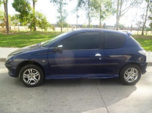 Peugeot 206