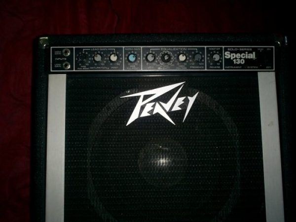 AMPLI DE GUITARRA PEAVEY SPECIAL 130